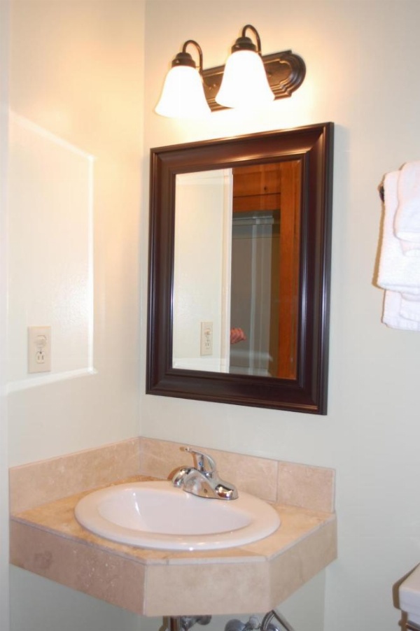 Trees Motel image 23