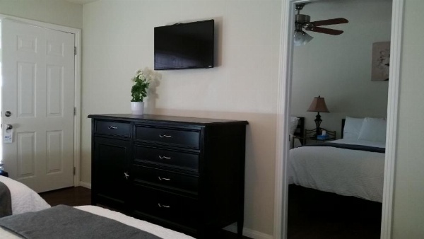 Trees Motel image 54